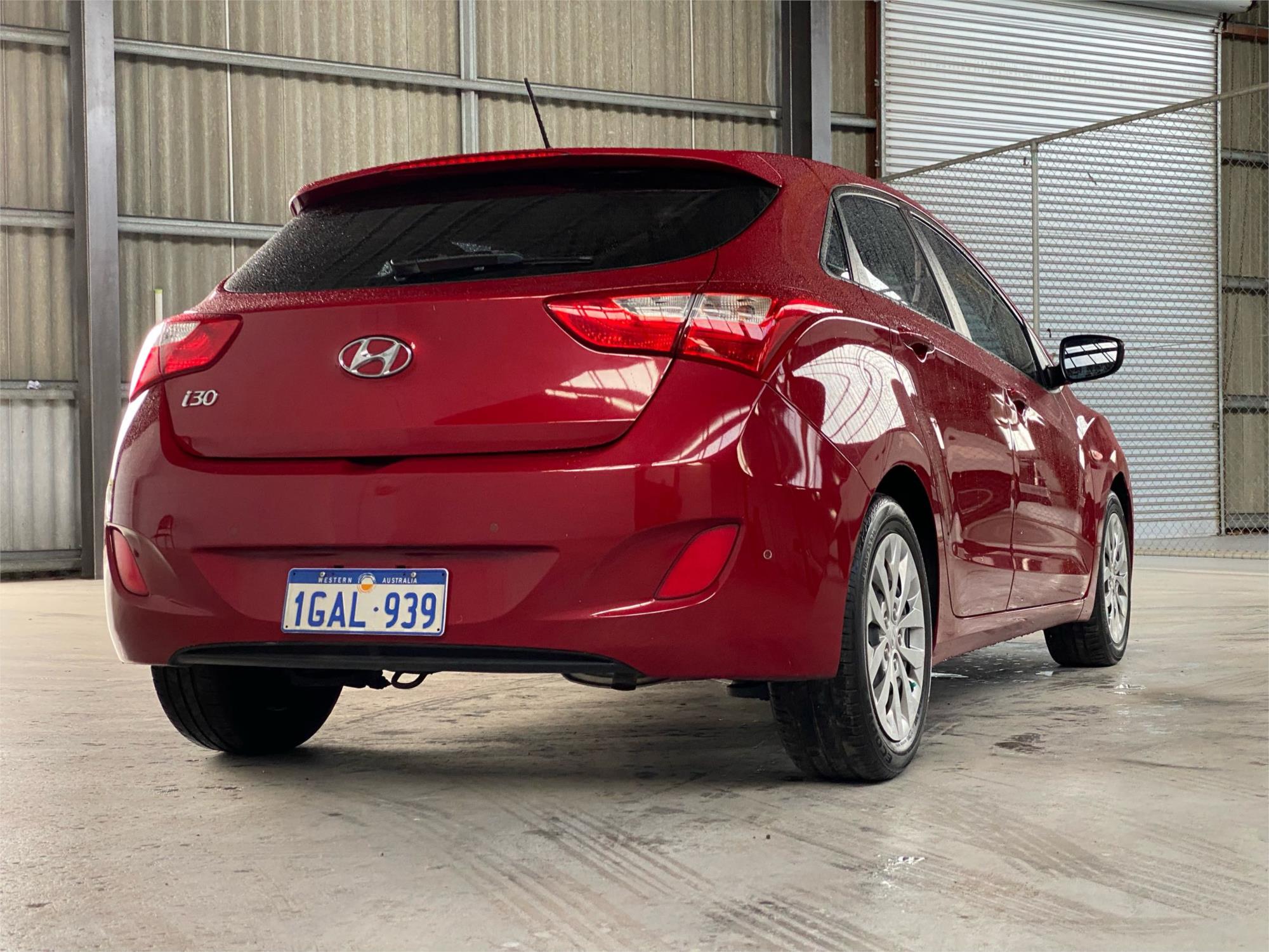 2016 HYUNDAI i30 4