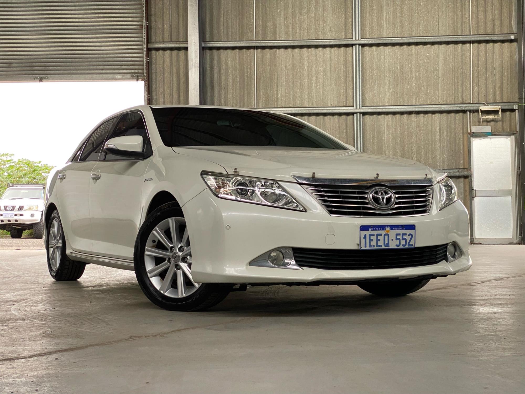 2013 TOYOTA AURION