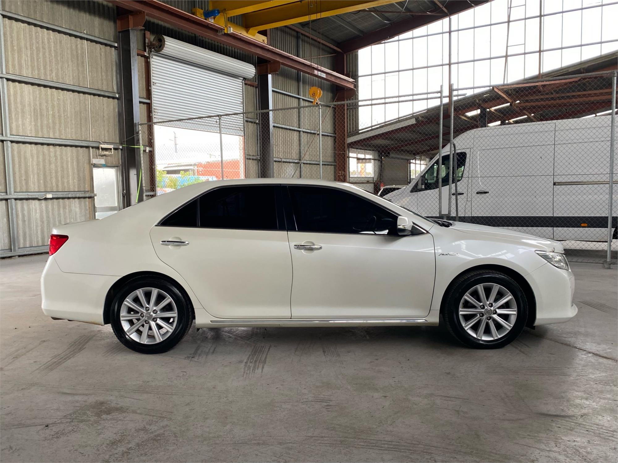2013 TOYOTA AURION 3