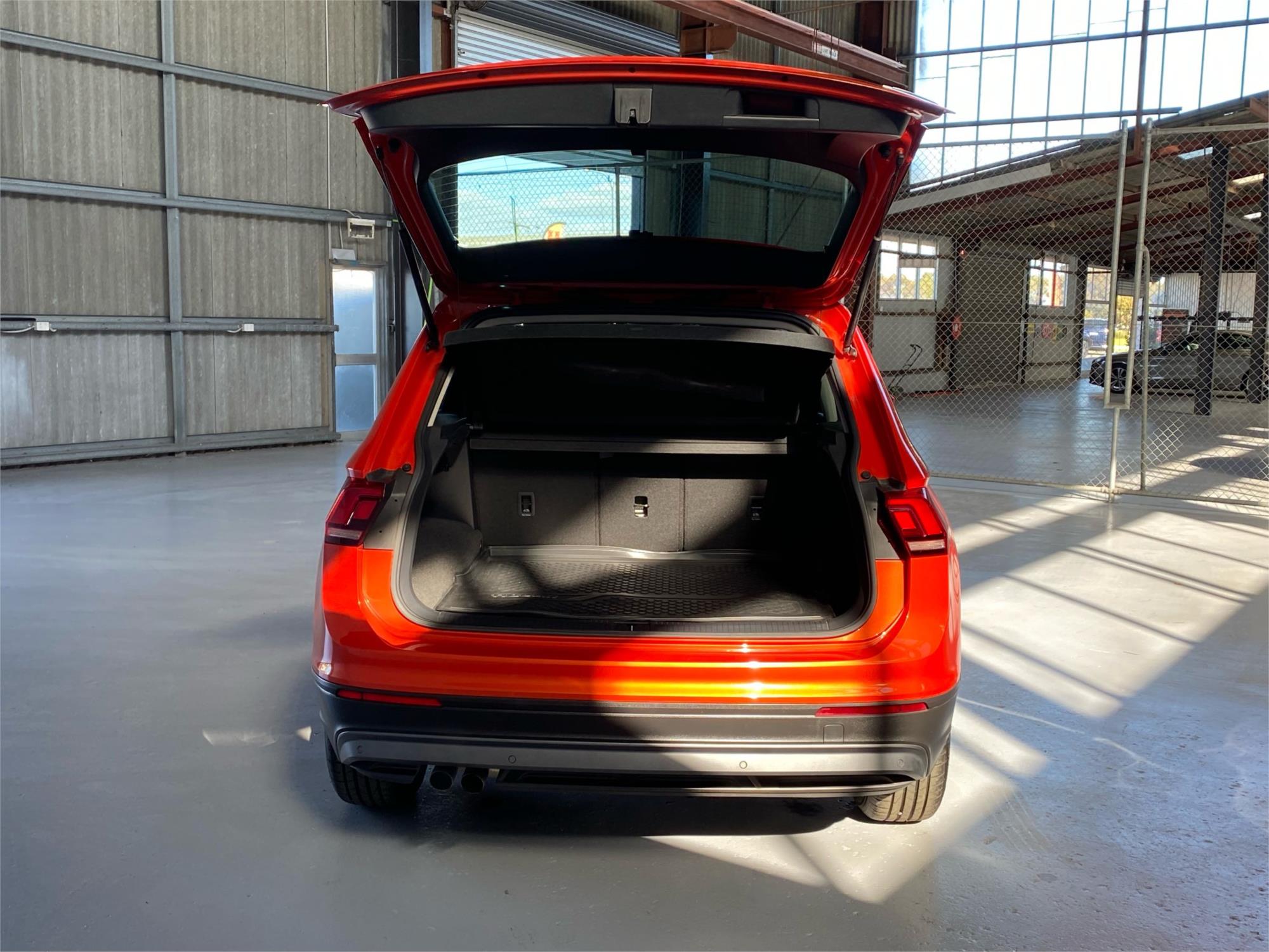 2016 VOLKSWAGEN TIGUAN 16