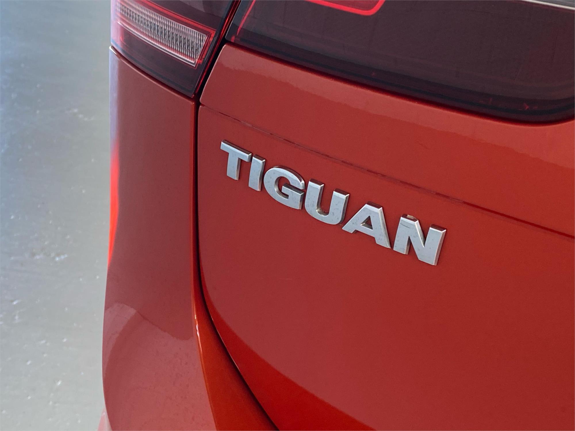 2016 VOLKSWAGEN TIGUAN 23