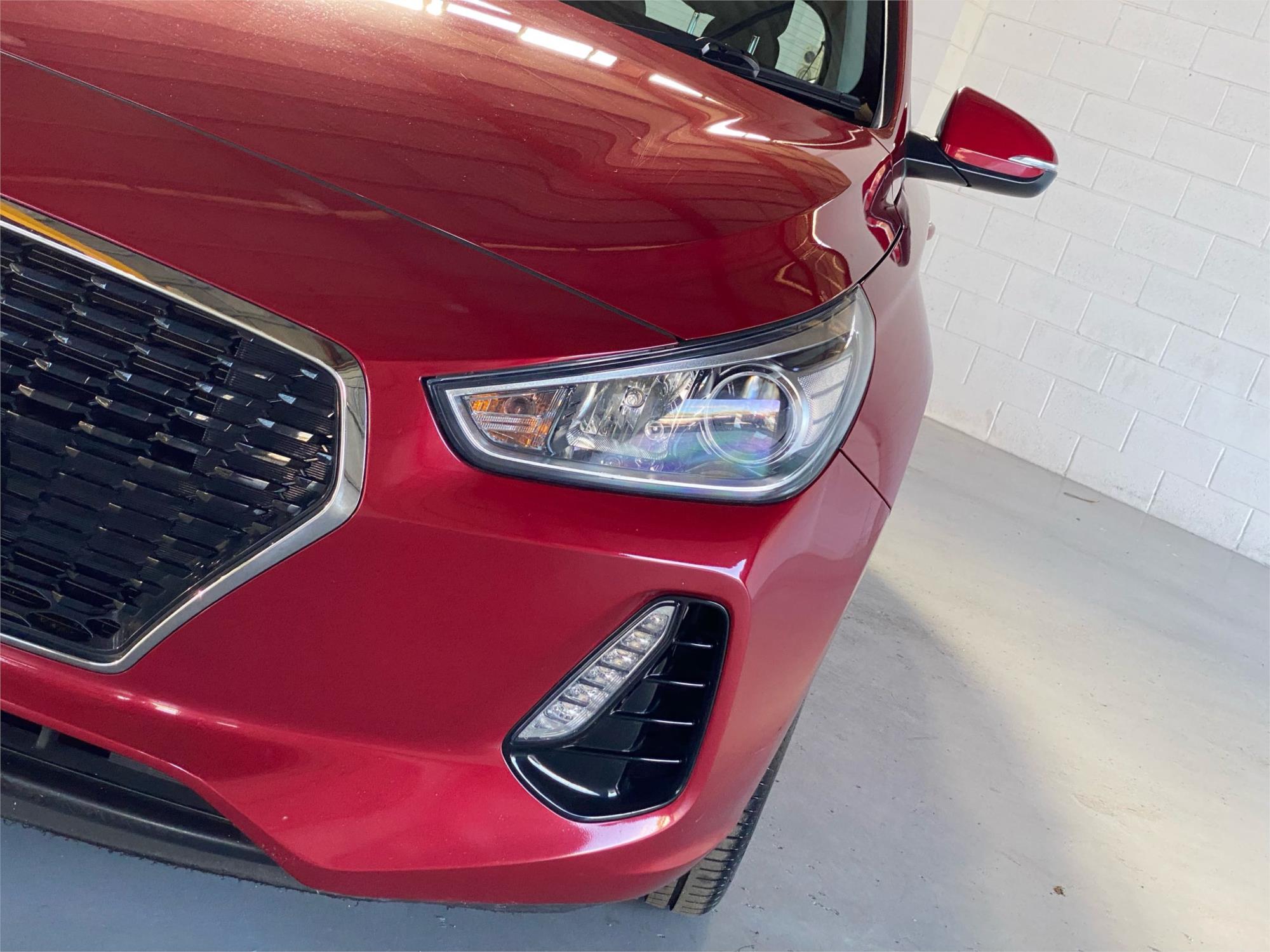 2019 HYUNDAI i30 12