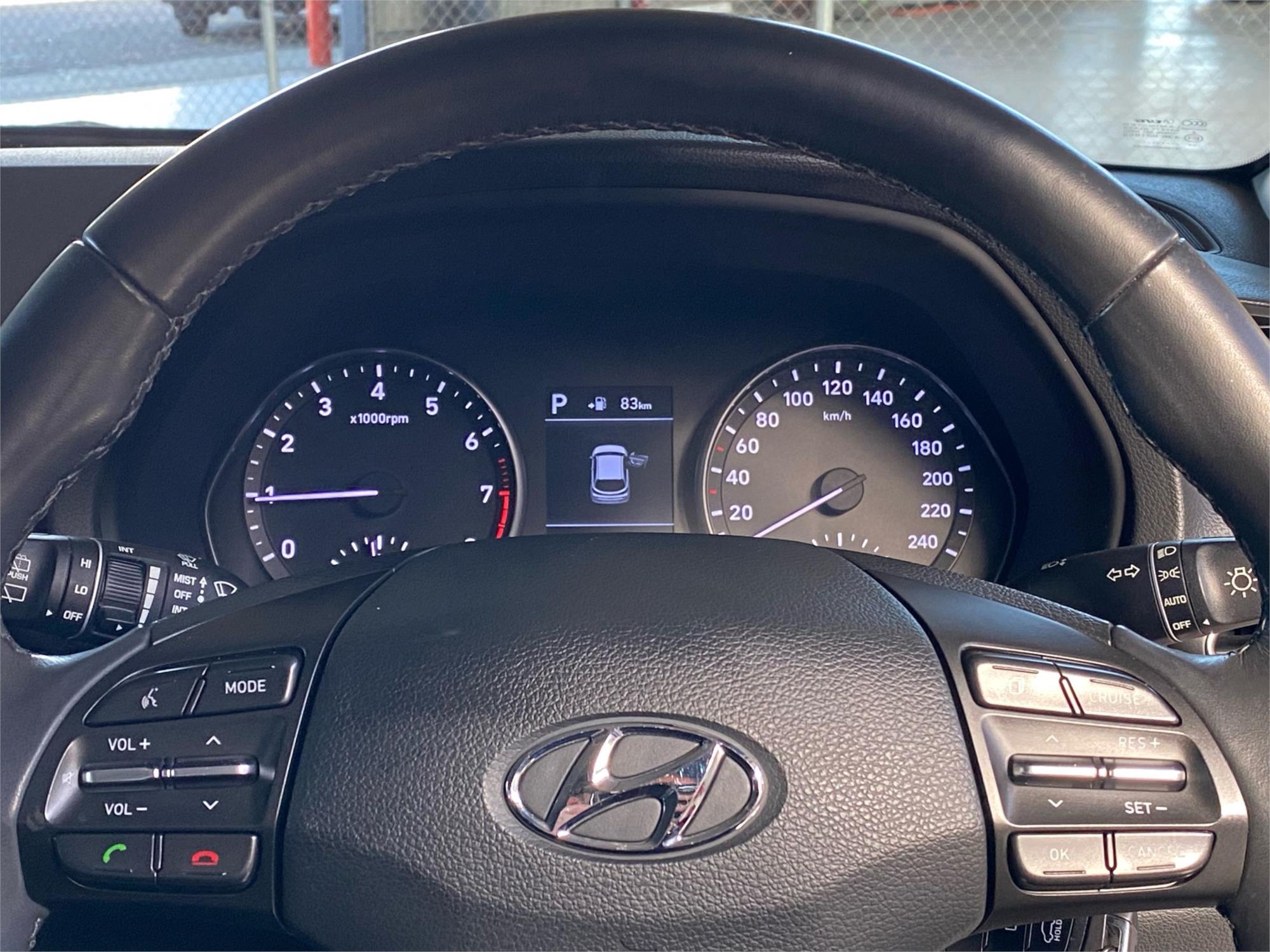 2019 HYUNDAI i30 13