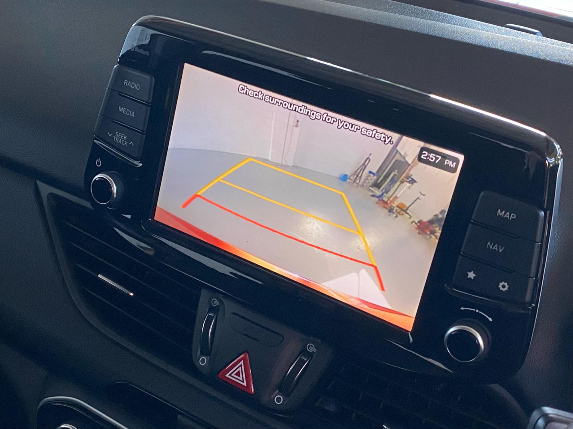 2019 HYUNDAI i30 14