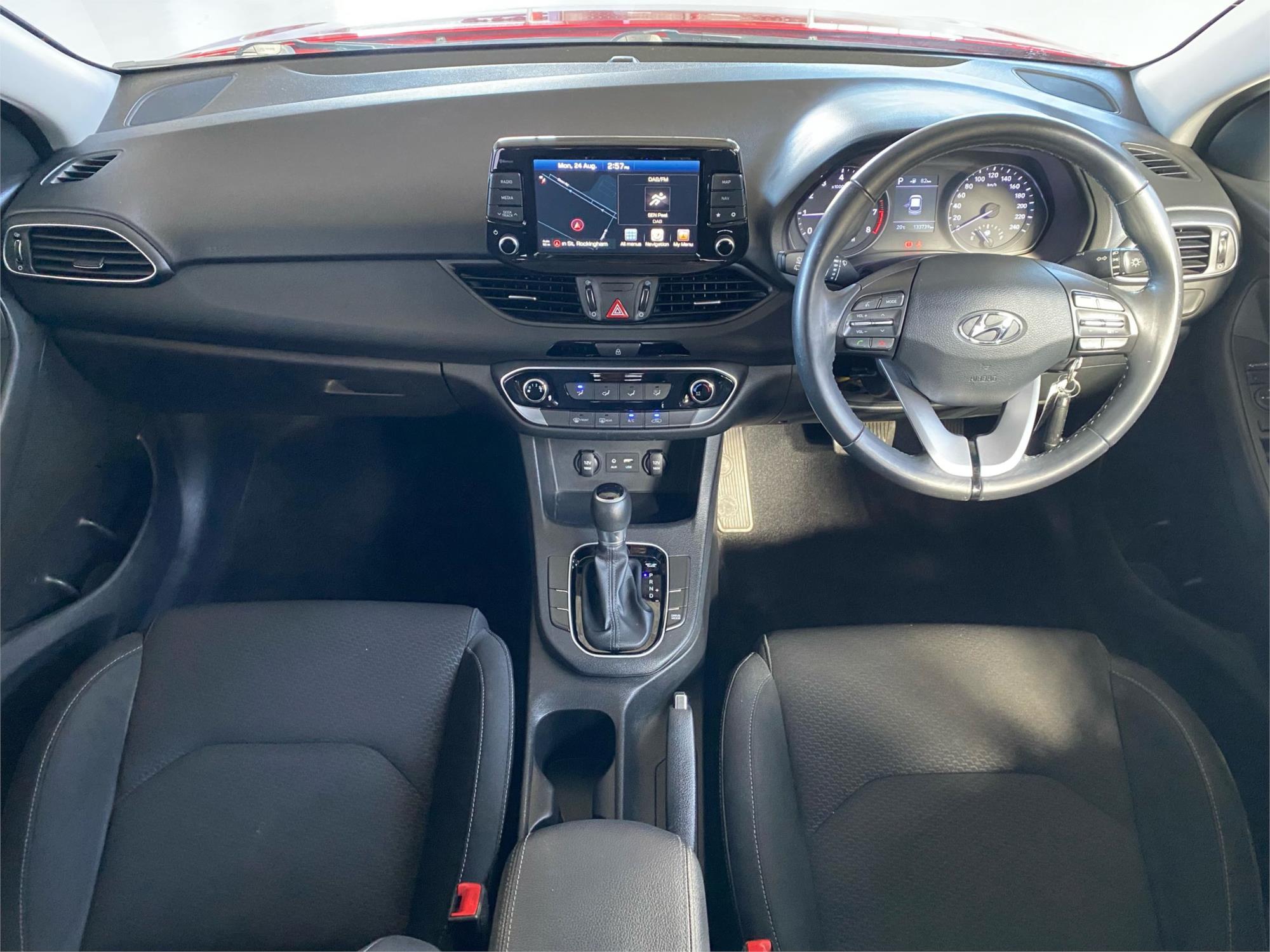 2019 HYUNDAI i30 9