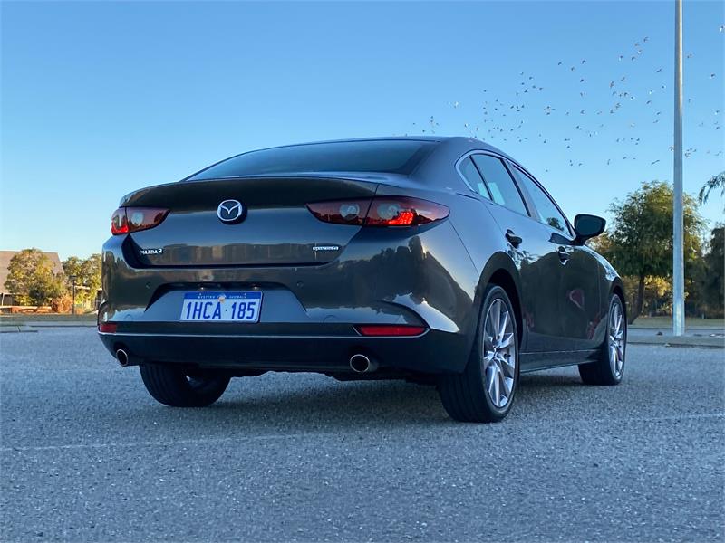 2020 MAZDA MAZDA3 4