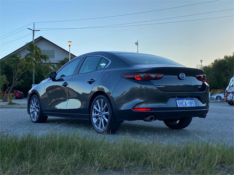 2020 MAZDA MAZDA3 6