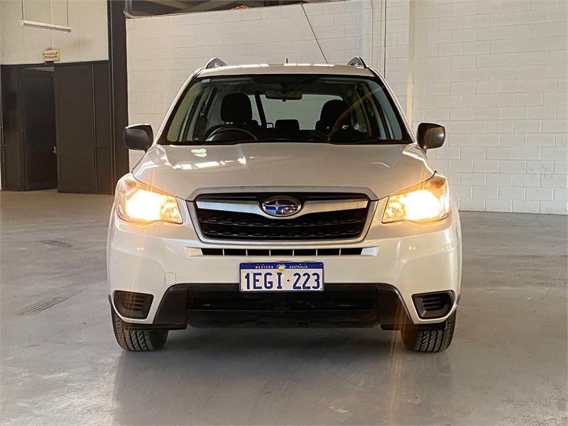 2013 SUBARU FORESTER 9