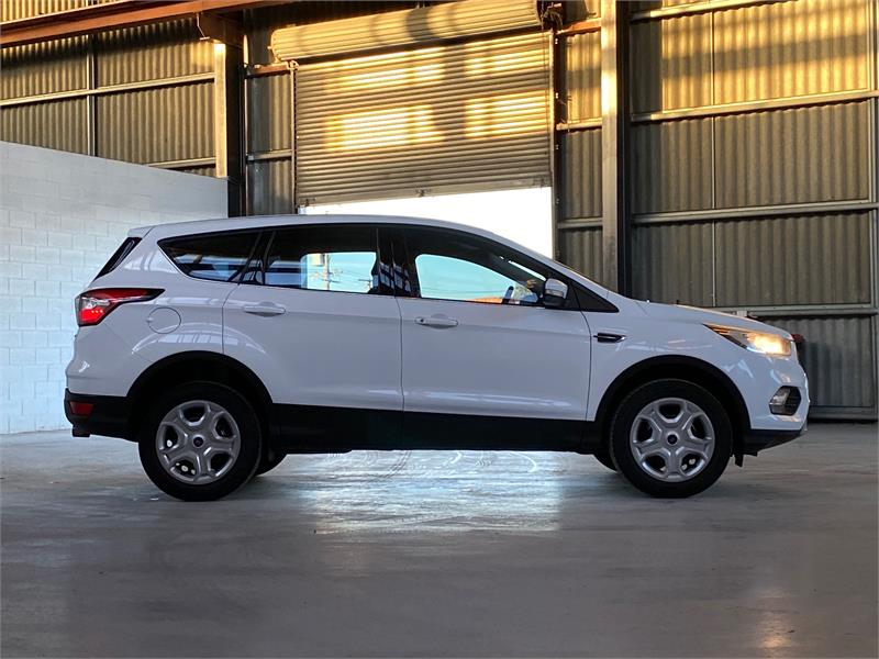 2018 FORD ESCAPE 3