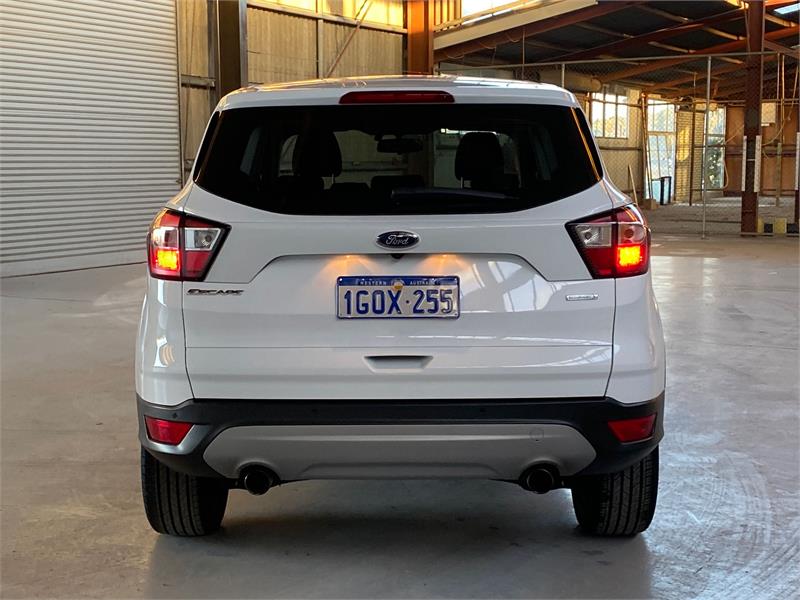 2018 FORD ESCAPE 5