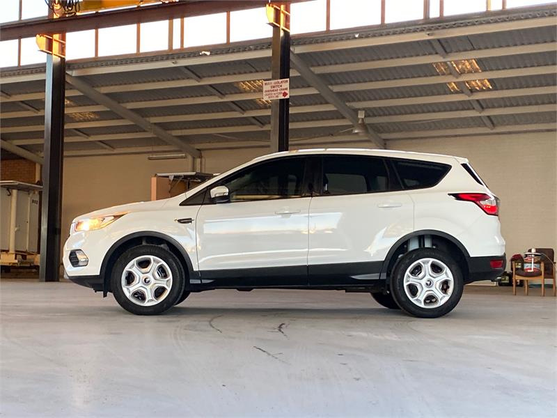 2018 FORD ESCAPE 7