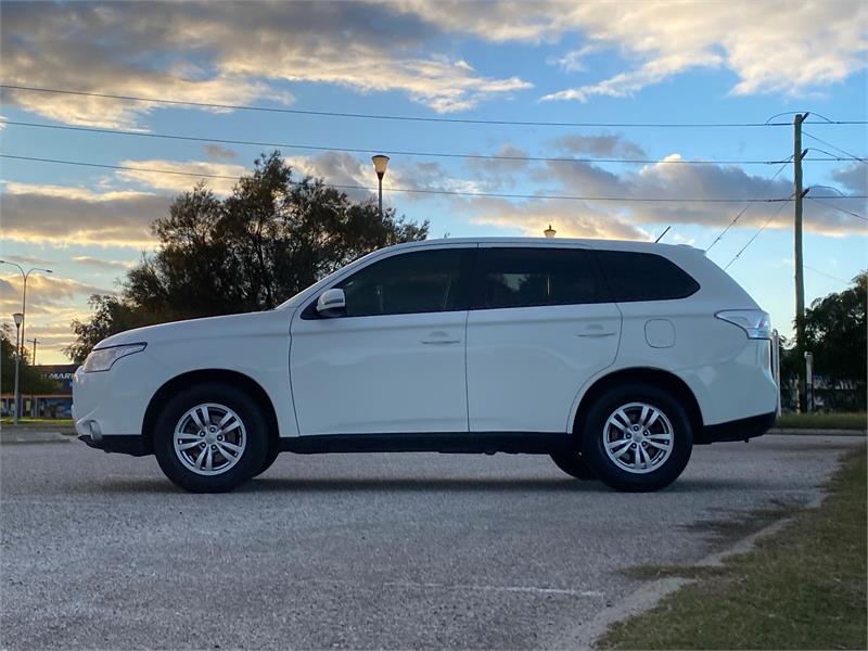 2013 MITSUBISHI OUTLANDER 7