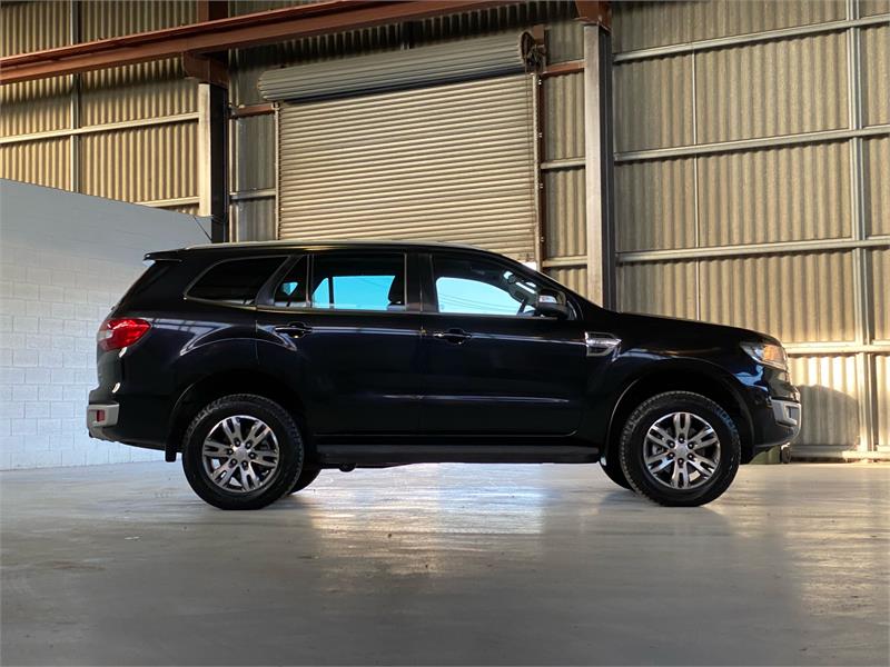 2016 FORD EVEREST 3