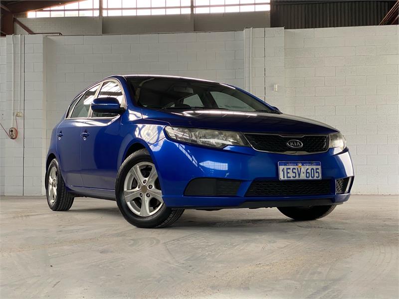 2012 KIA CERATO