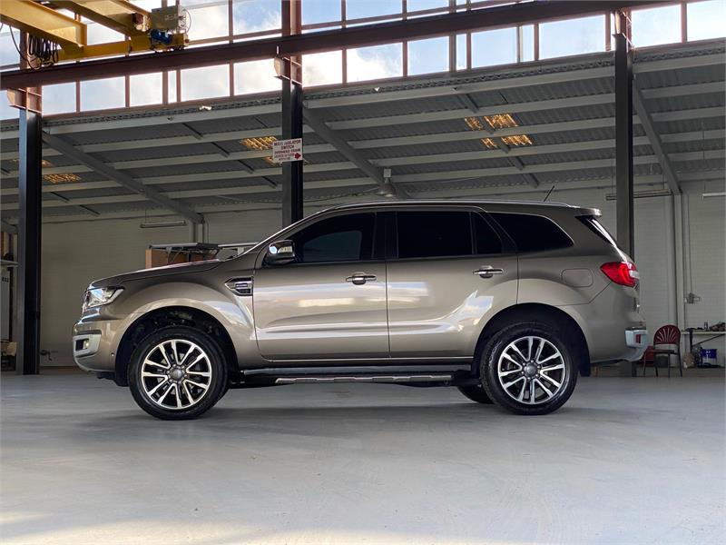 2019 FORD EVEREST 7