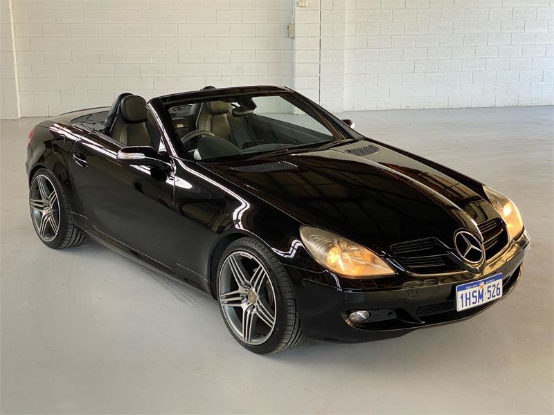 2004 MERCEDES-BENZ SLK 26