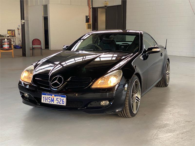 2004 MERCEDES-BENZ SLK 8