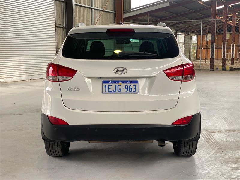 2013 HYUNDAI iX35 5