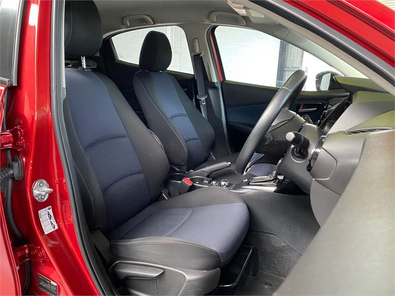 2015 MAZDA MAZDA2 25