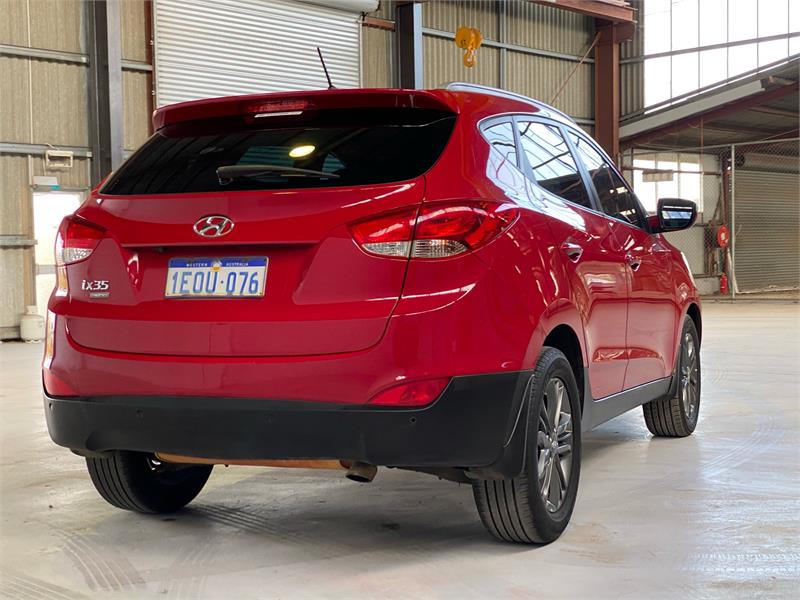 2014 HYUNDAI iX35 4