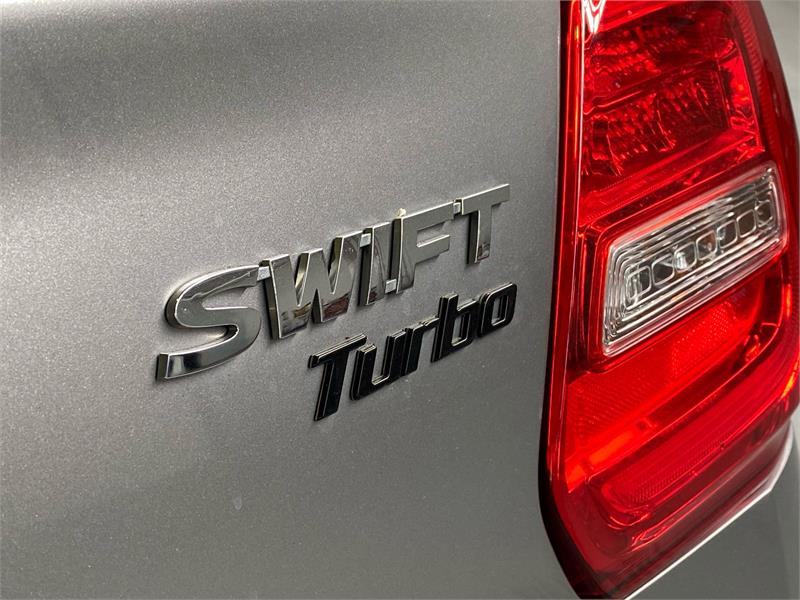 2018 SUZUKI SWIFT 15