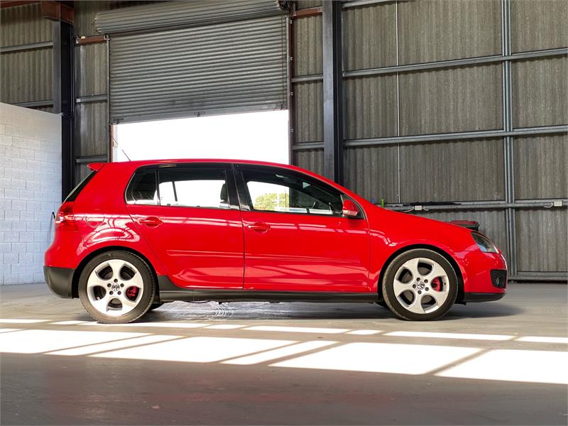 2008 VOLKSWAGEN GOLF 3