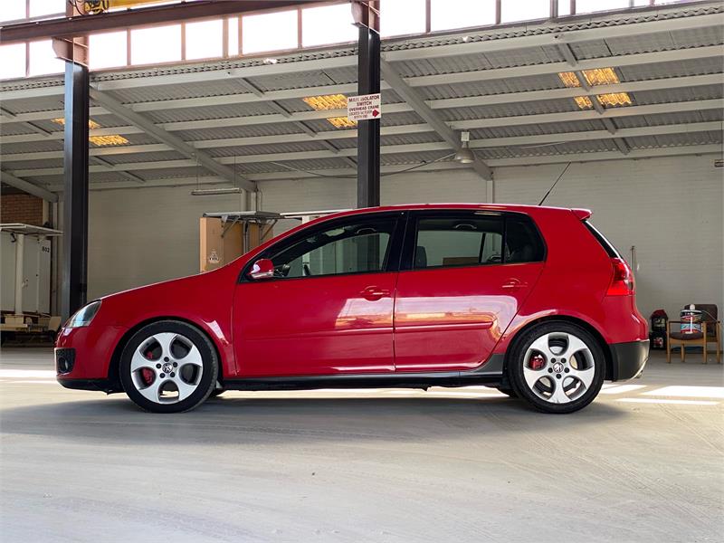 2008 VOLKSWAGEN GOLF 7