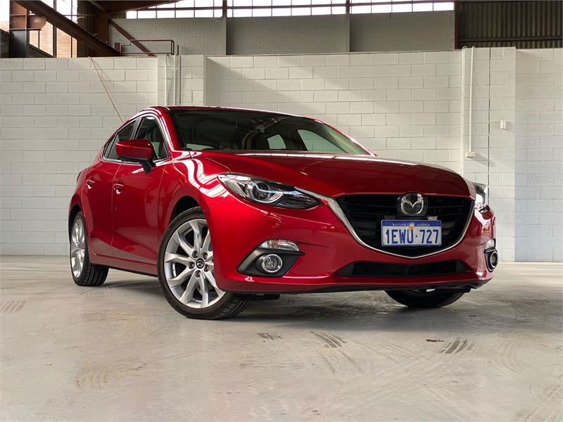 2015 MAZDA MAZDA3