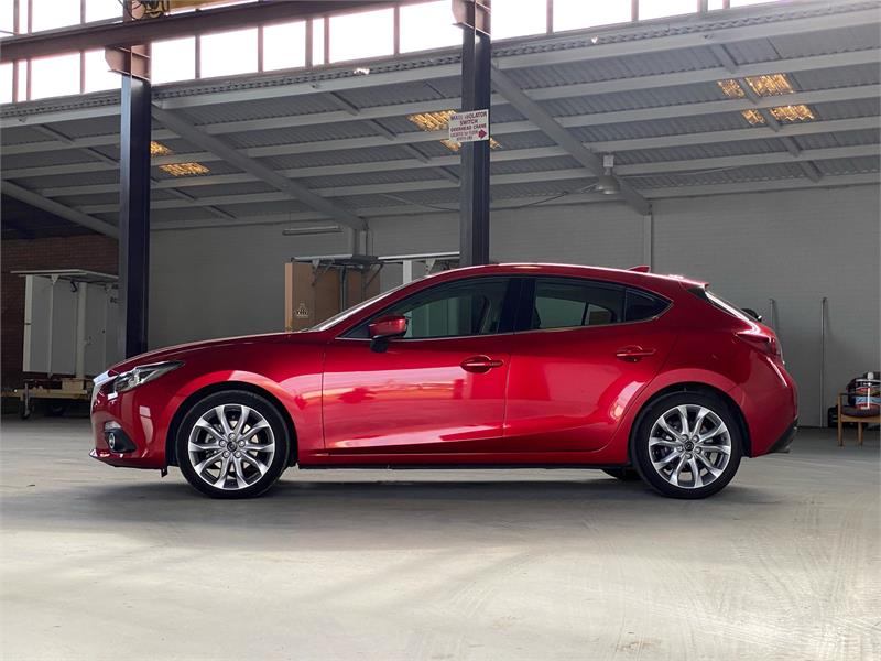 2015 MAZDA MAZDA3 7