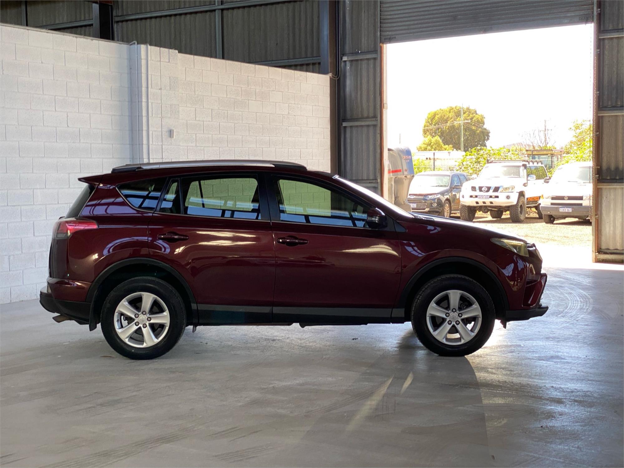 2016 TOYOTA RAV4 3