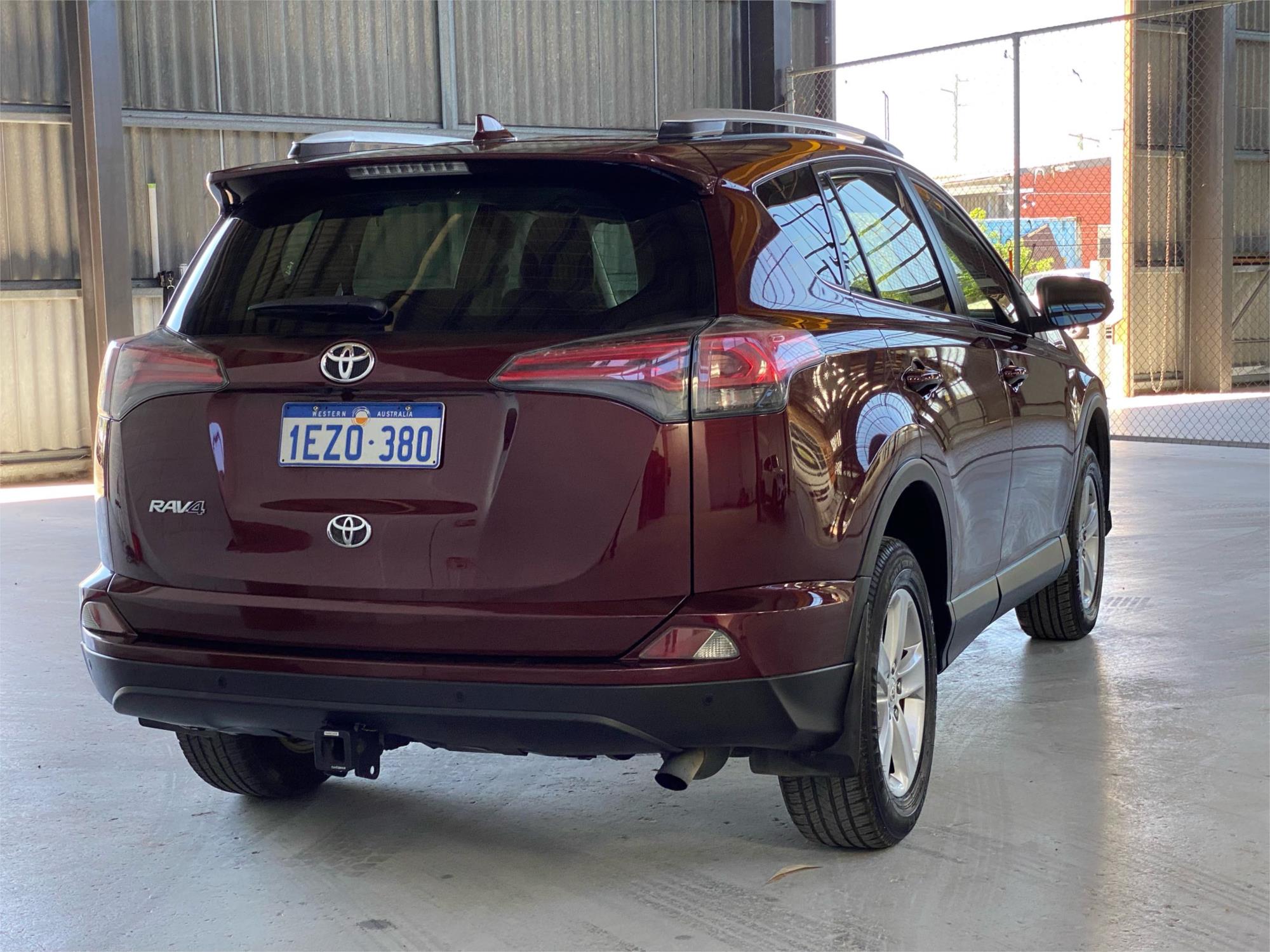 2016 TOYOTA RAV4 4