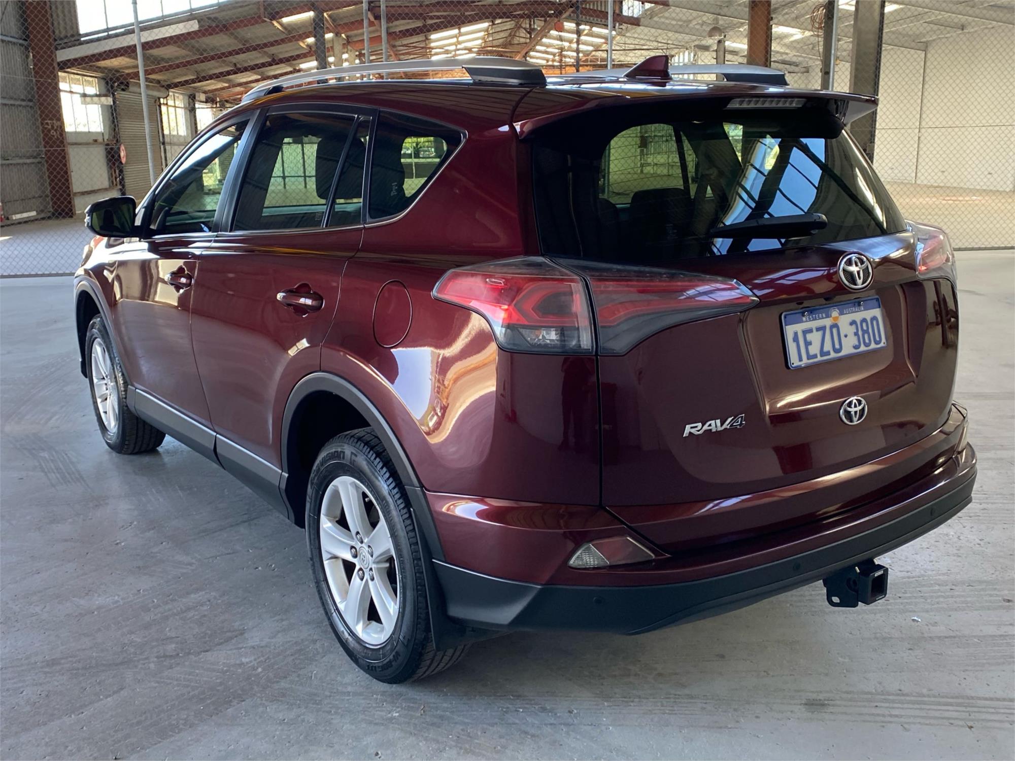 2016 TOYOTA RAV4 6