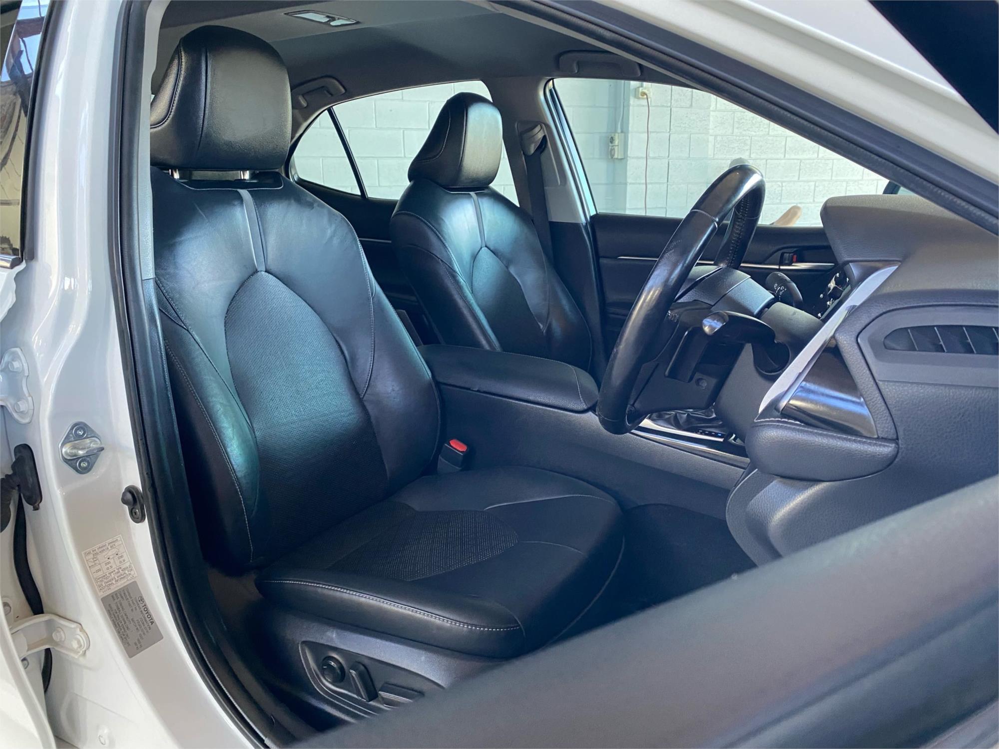 2021 TOYOTA CAMRY 24