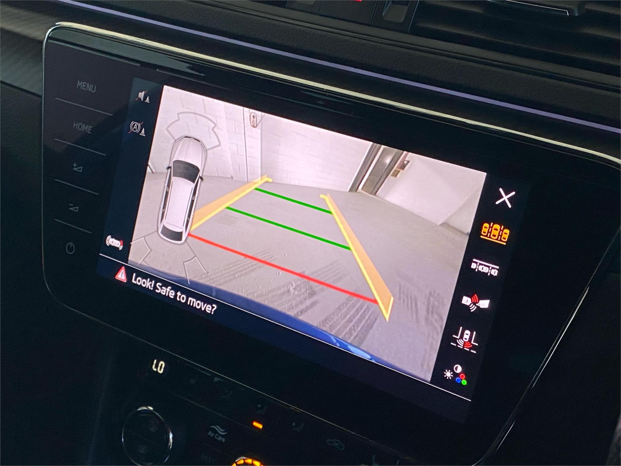 2022 SKODA SUPERB 22