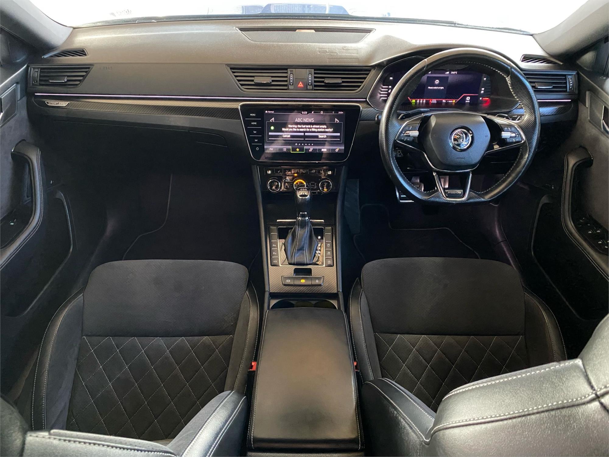 2022 SKODA SUPERB 30