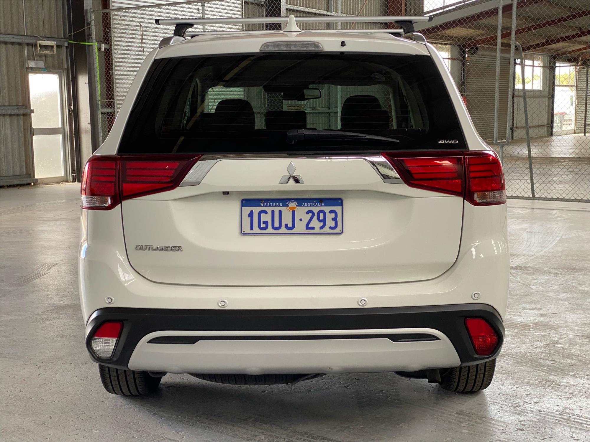 2019 MITSUBISHI OUTLANDER 5