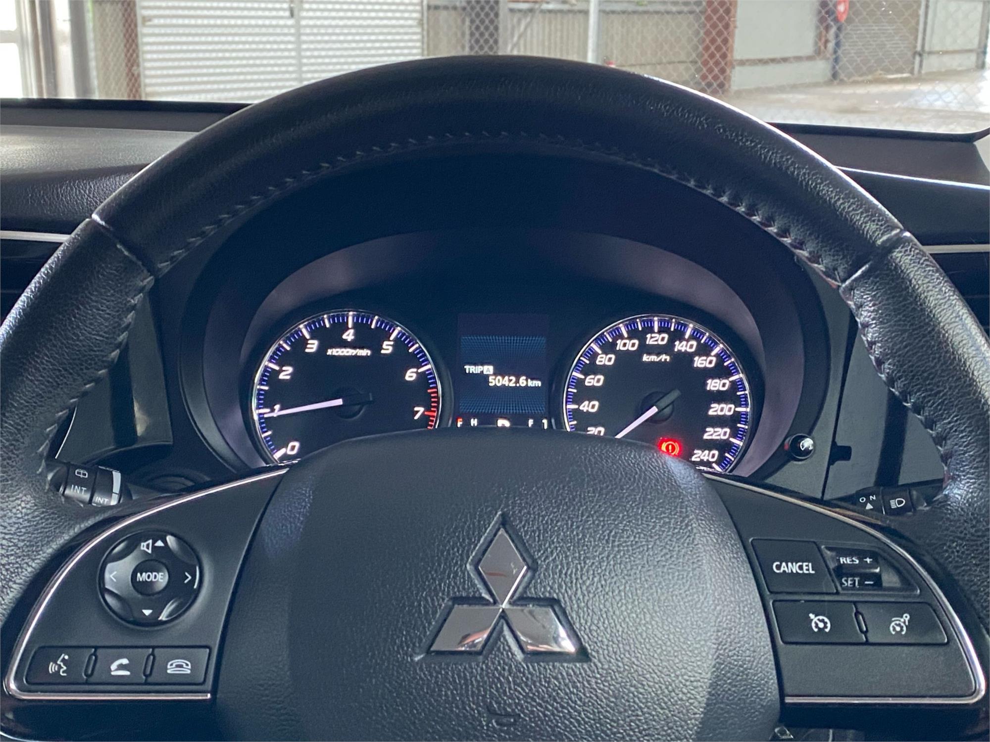 2019 MITSUBISHI OUTLANDER 18