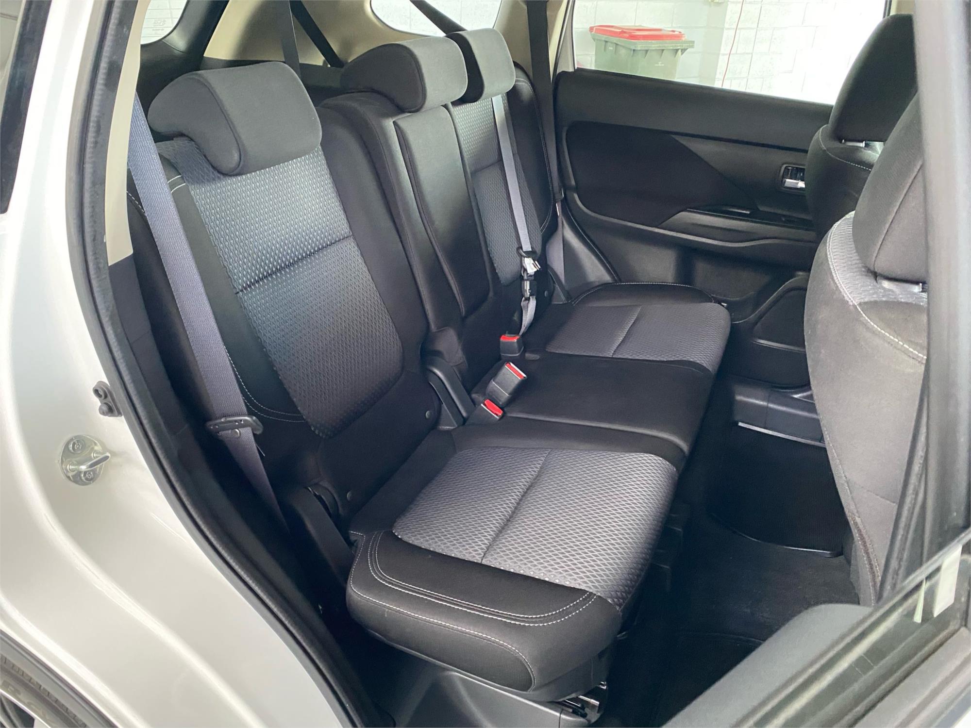 2019 MITSUBISHI OUTLANDER 22