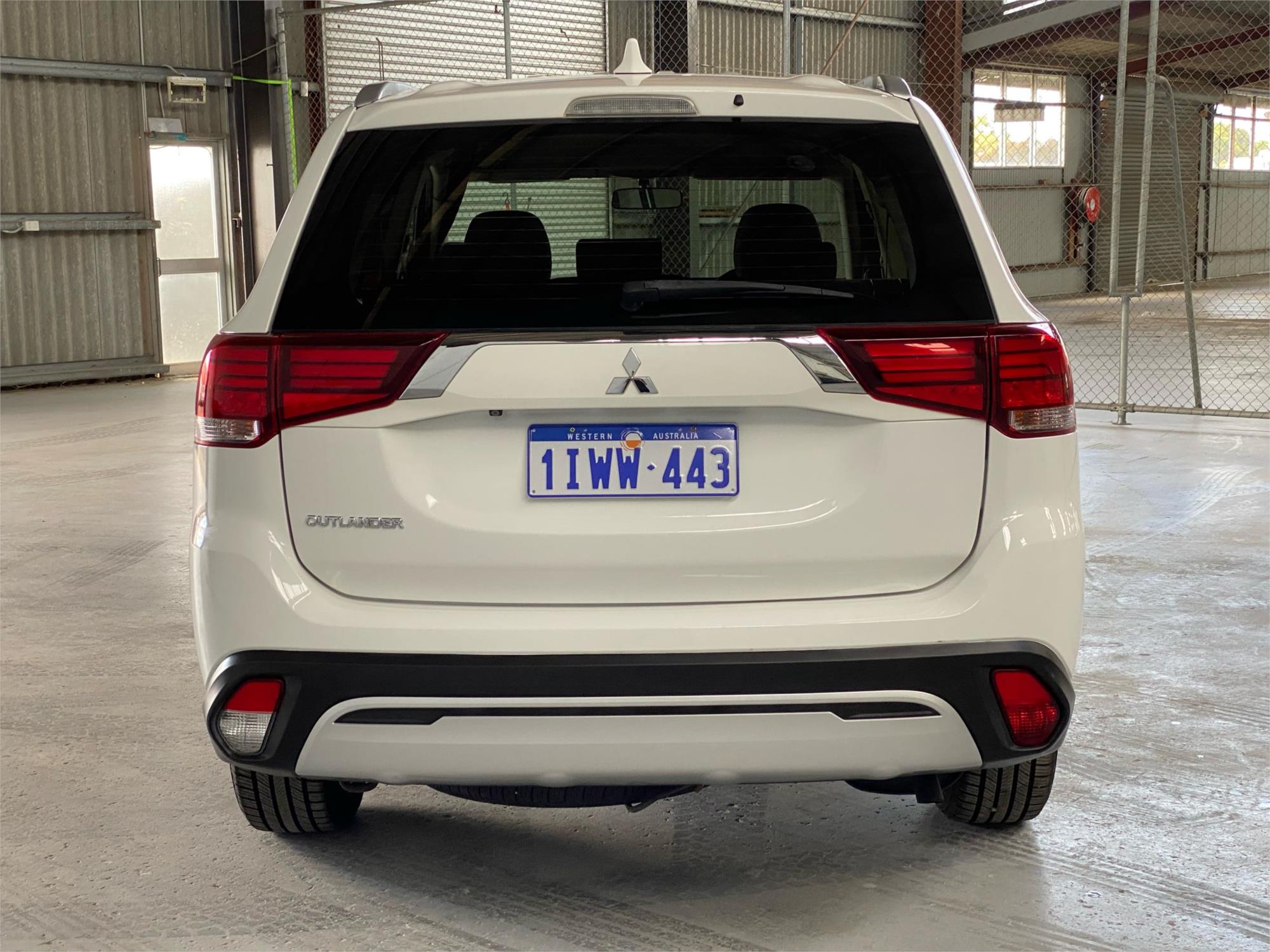 2019 MITSUBISHI OUTLANDER 6