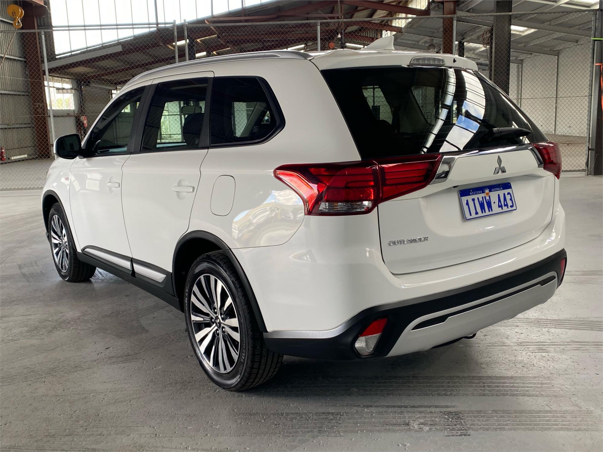 2019 MITSUBISHI OUTLANDER 7