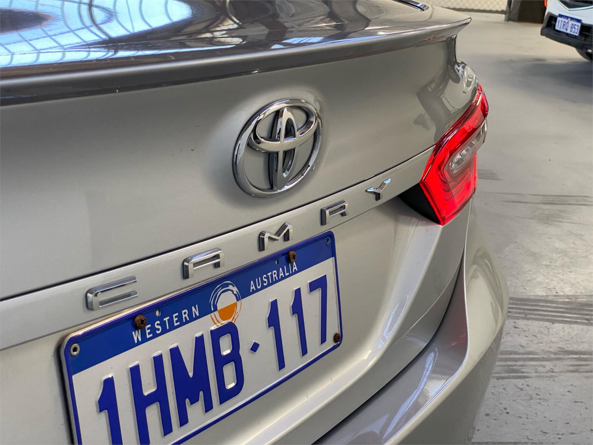 2021 TOYOTA CAMRY 13