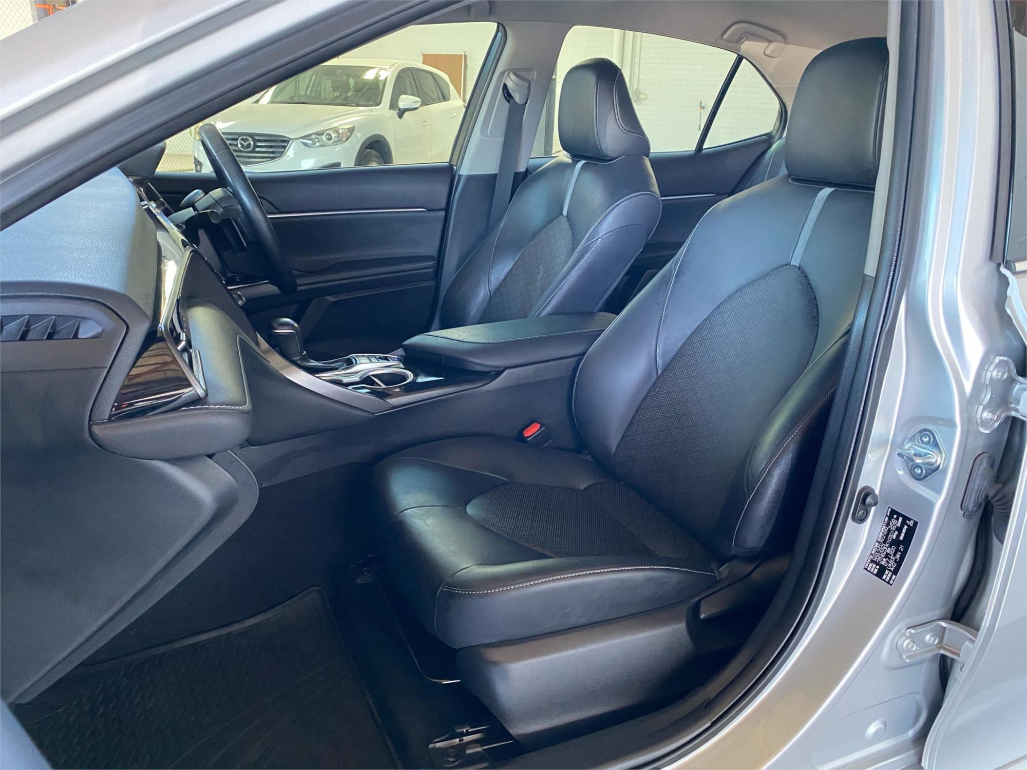 2021 TOYOTA CAMRY 23