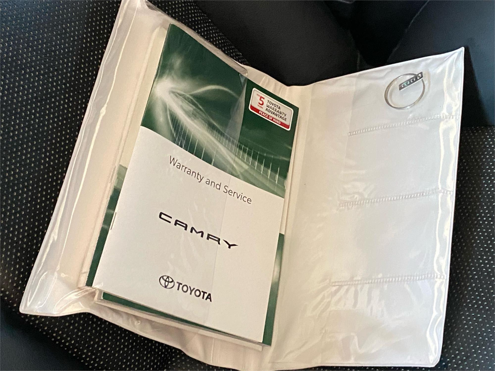 2021 TOYOTA CAMRY 26