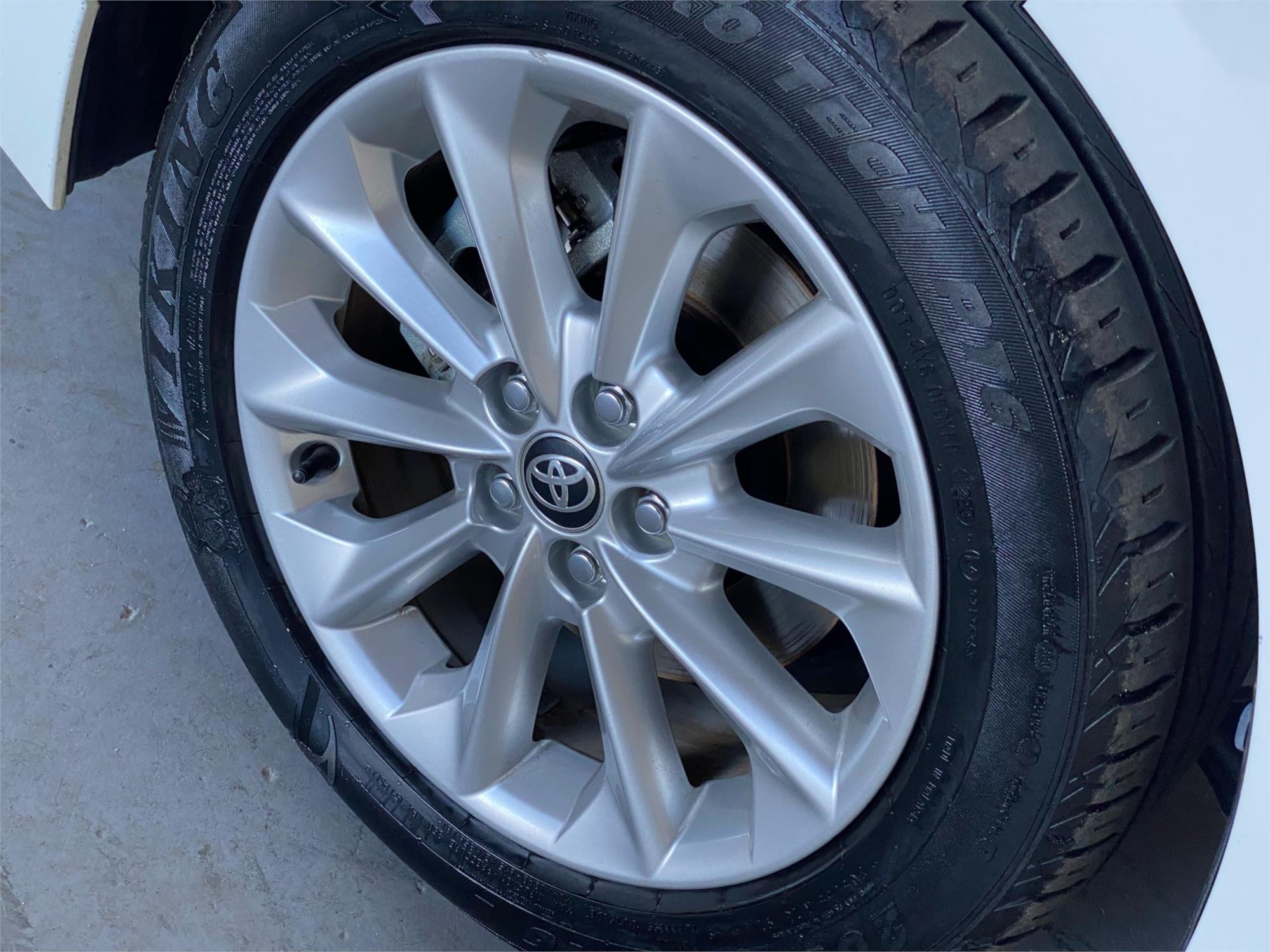 2020 TOYOTA COROLLA 14