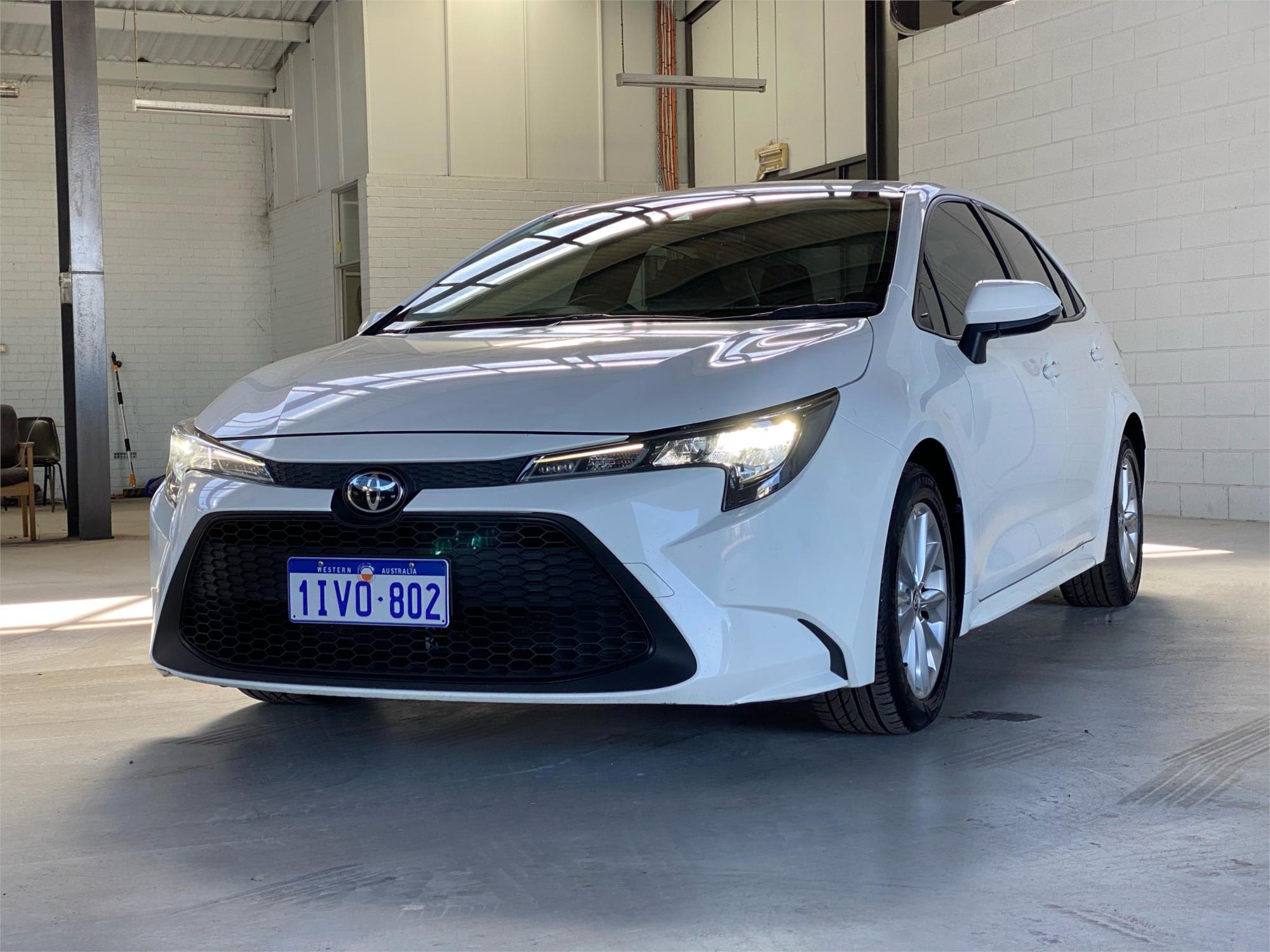2020 TOYOTA COROLLA 6