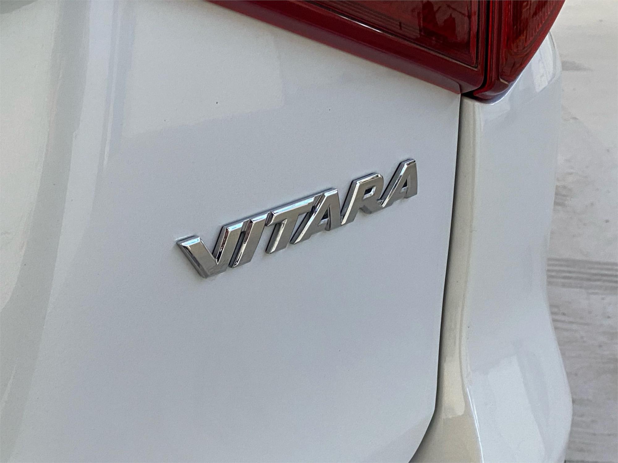 2019 SUZUKI VITARA 14