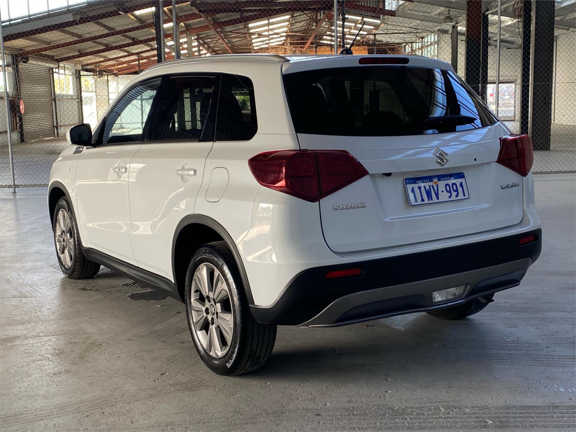 2019 SUZUKI VITARA 6