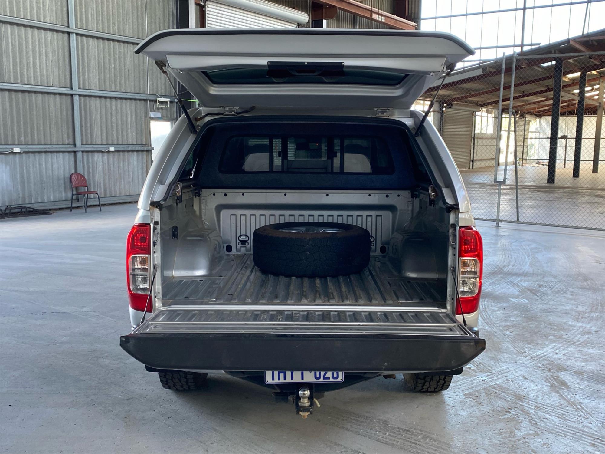 2019 NISSAN NAVARA 16