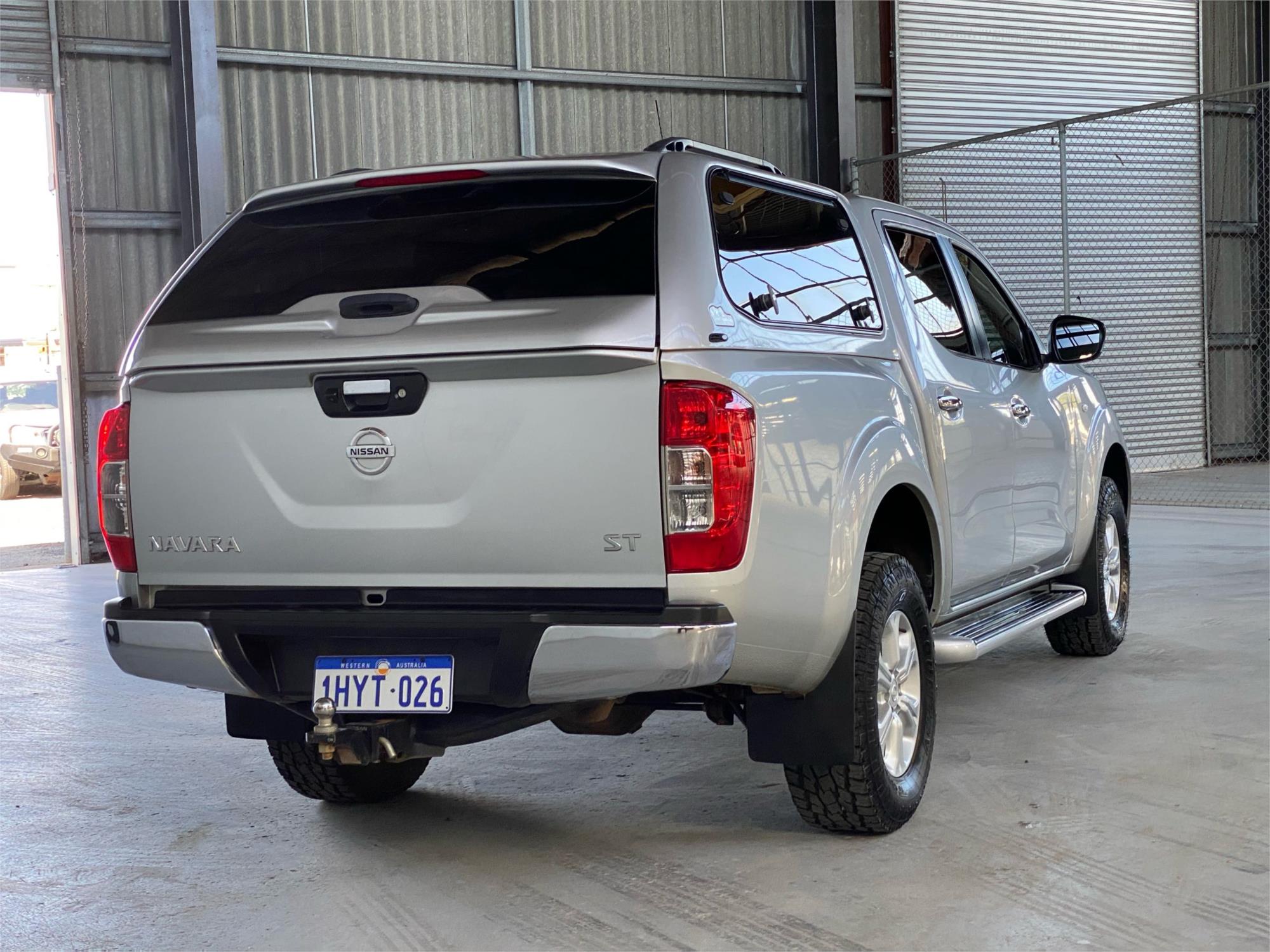 2019 NISSAN NAVARA 4