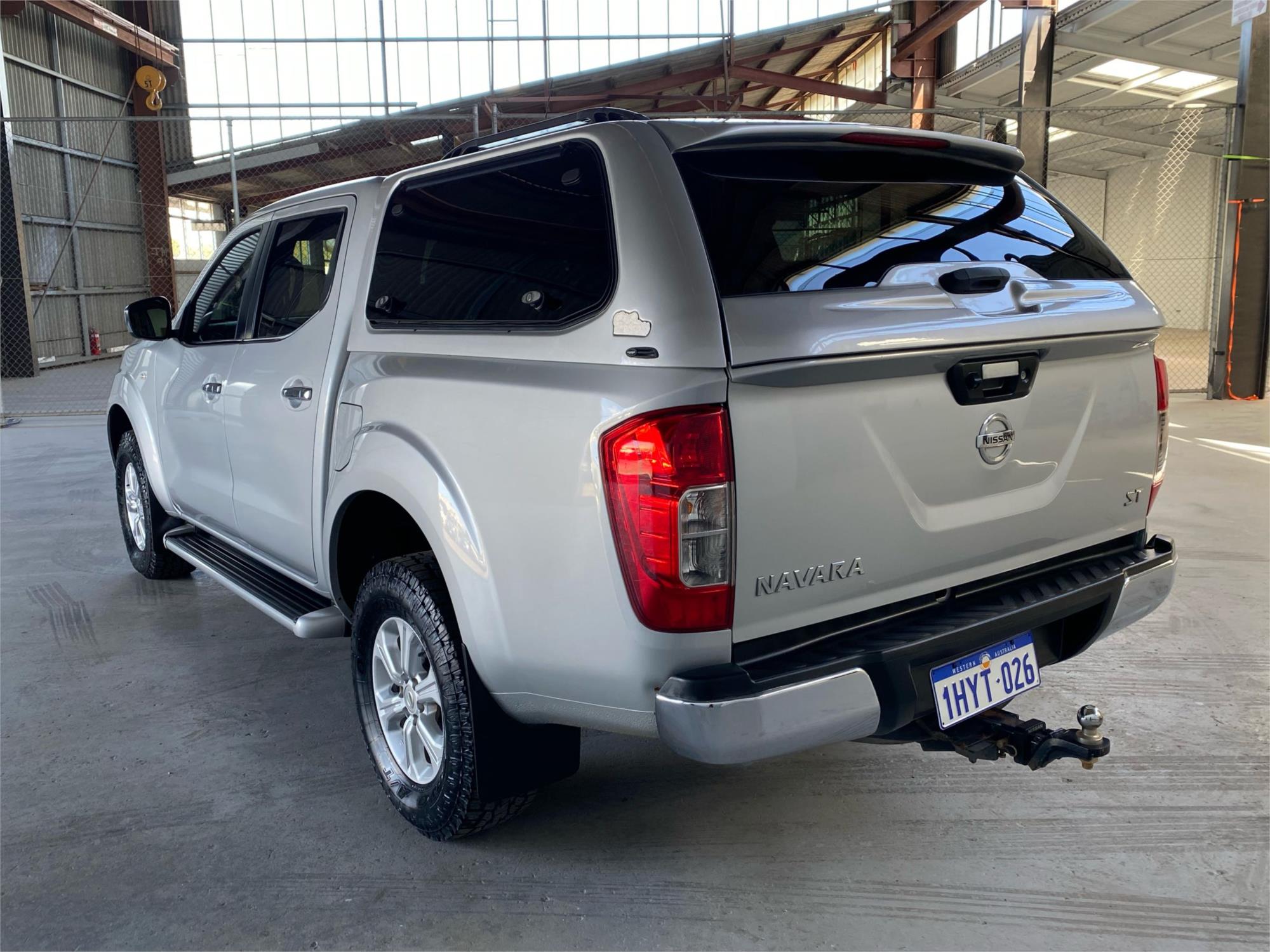 2019 NISSAN NAVARA 6